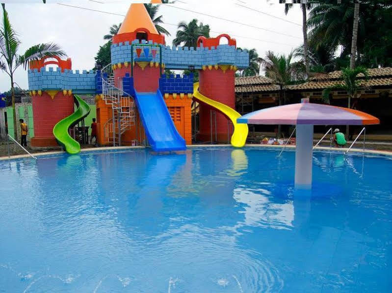 Golden Palace Hotel Tagum Luaran gambar