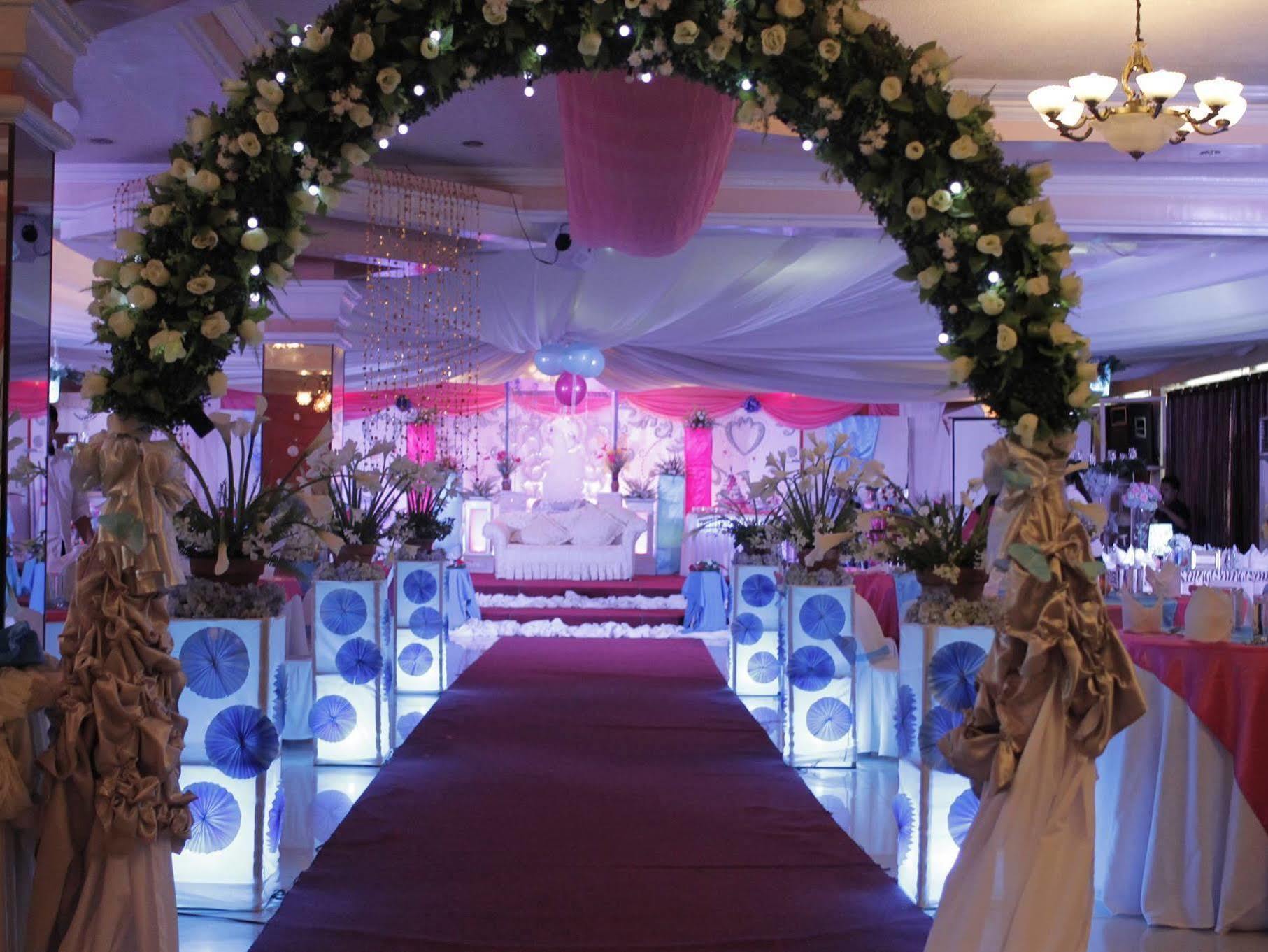 Golden Palace Hotel Tagum Luaran gambar